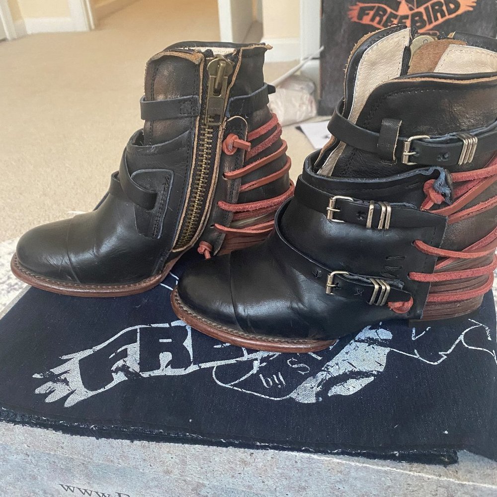 Freebird, Style Crue, Size 5, Black and Brown, Handmade Leather Boots